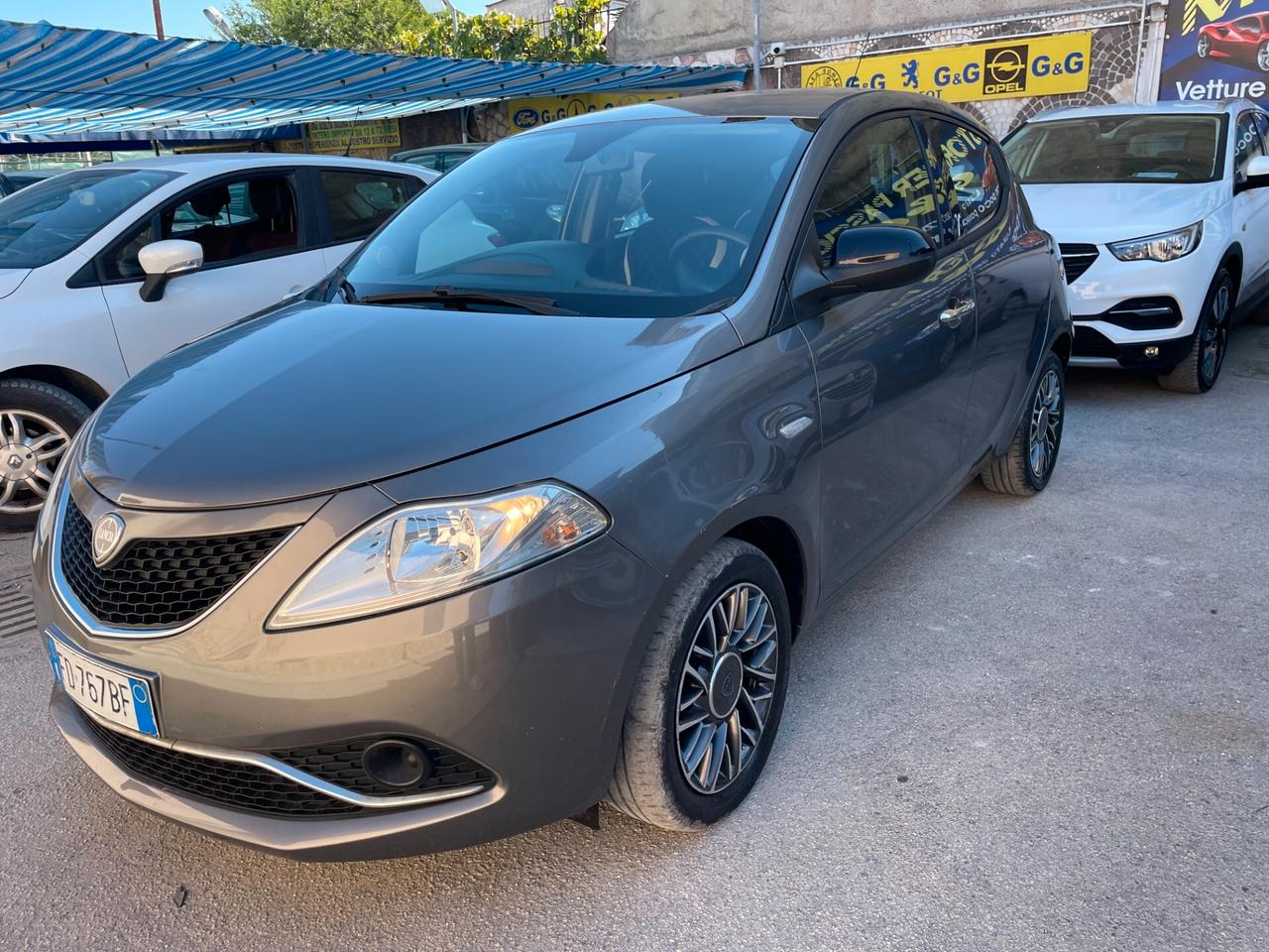 Lancia Ypsilon 1.2 69 CV 5 porte GPL Ecochic Gold
