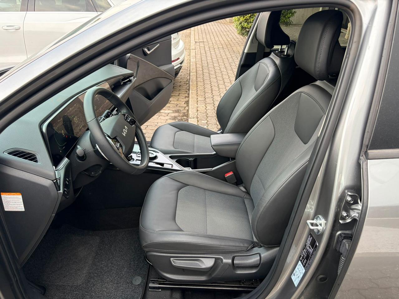 Kia Niro 1.6 gdi hev Style dct6