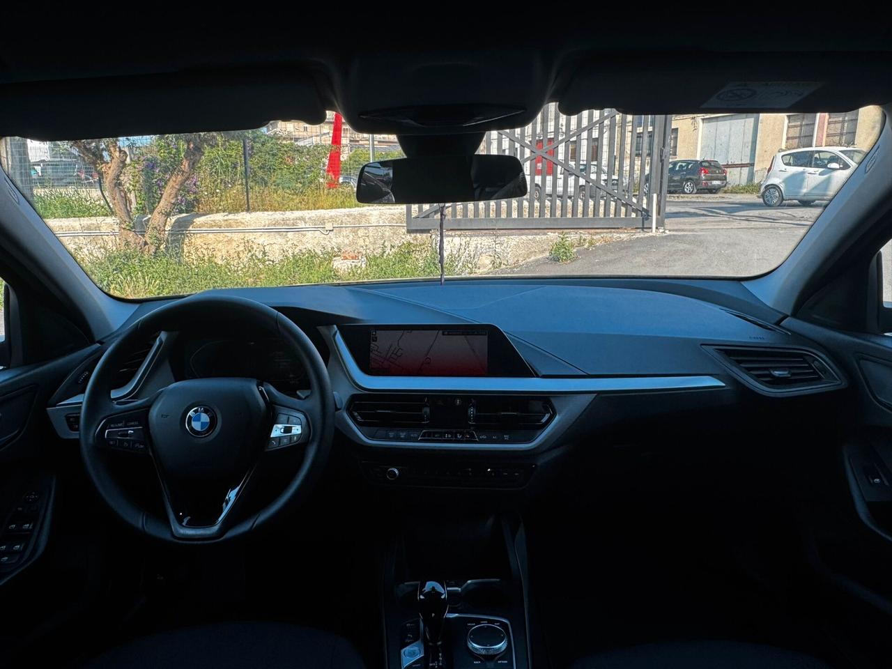 Bmw 116 116d 5p. Advantage