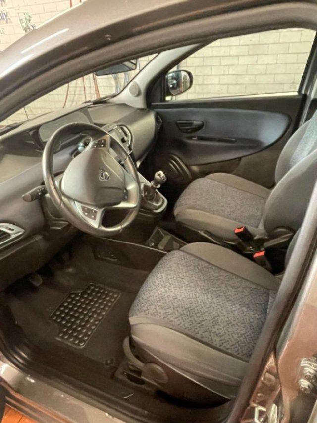 LANCIA Ypsilon 1.0 FireFly 5 porte S&S Hybrid Gold