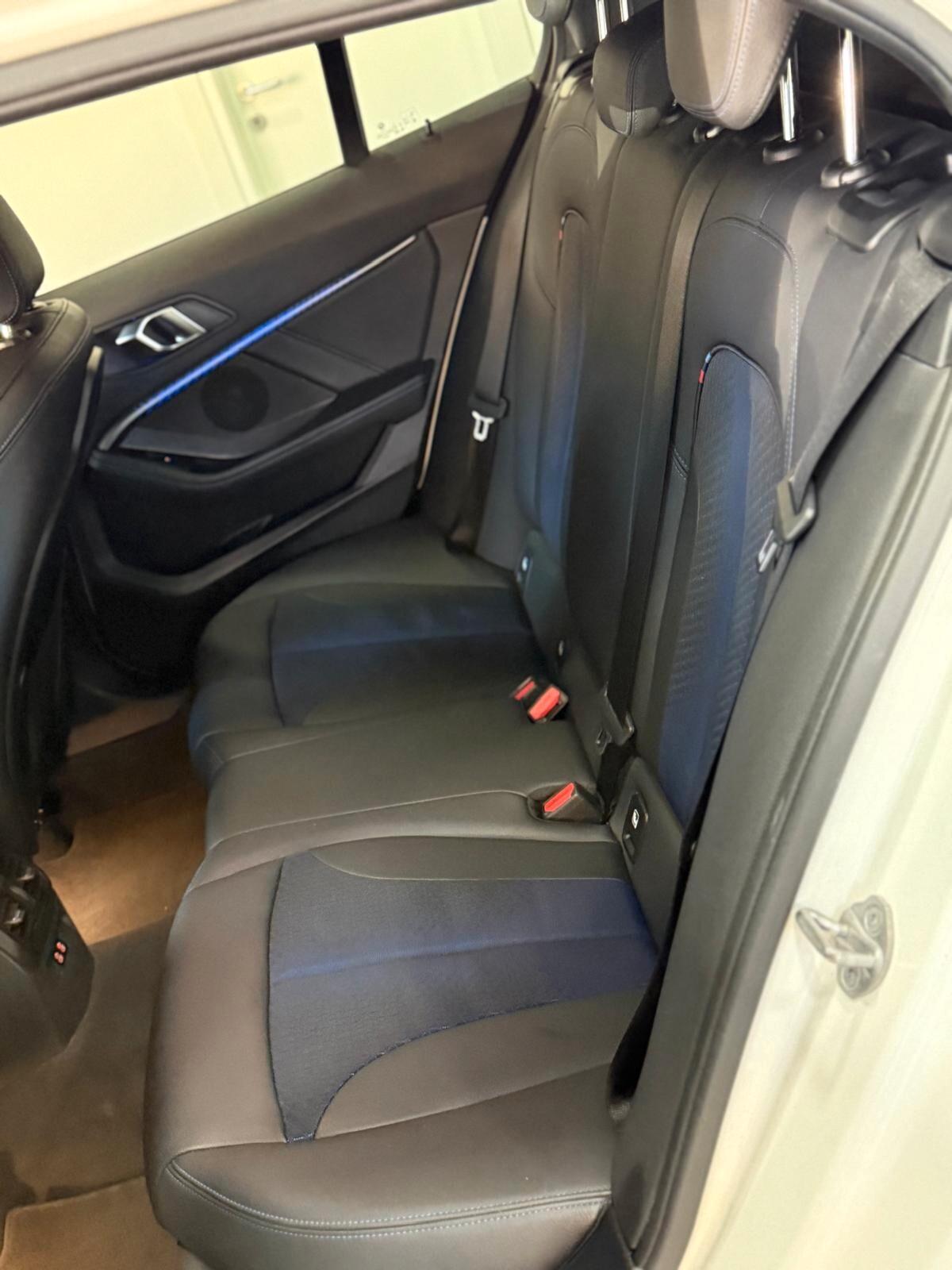 Bmw 118 118d 5p. Msport.IVA ESPOSTA