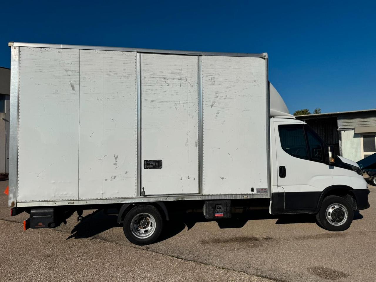 IVECO DAILY 35C14 CASSA CON SPONDA IDRAULICA
