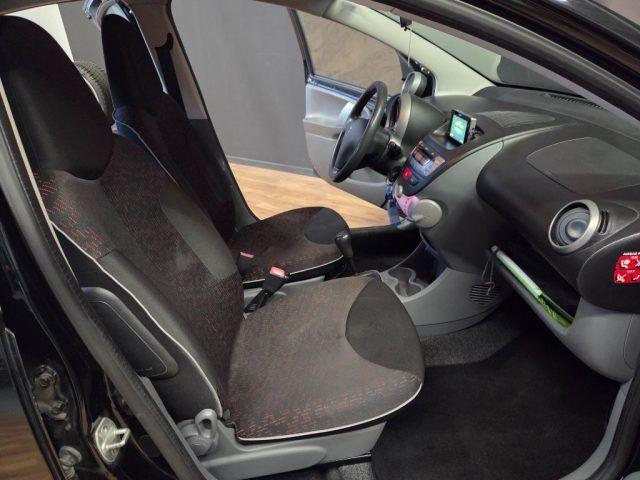 PEUGEOT 107 1.0 68CV 5p. Desir