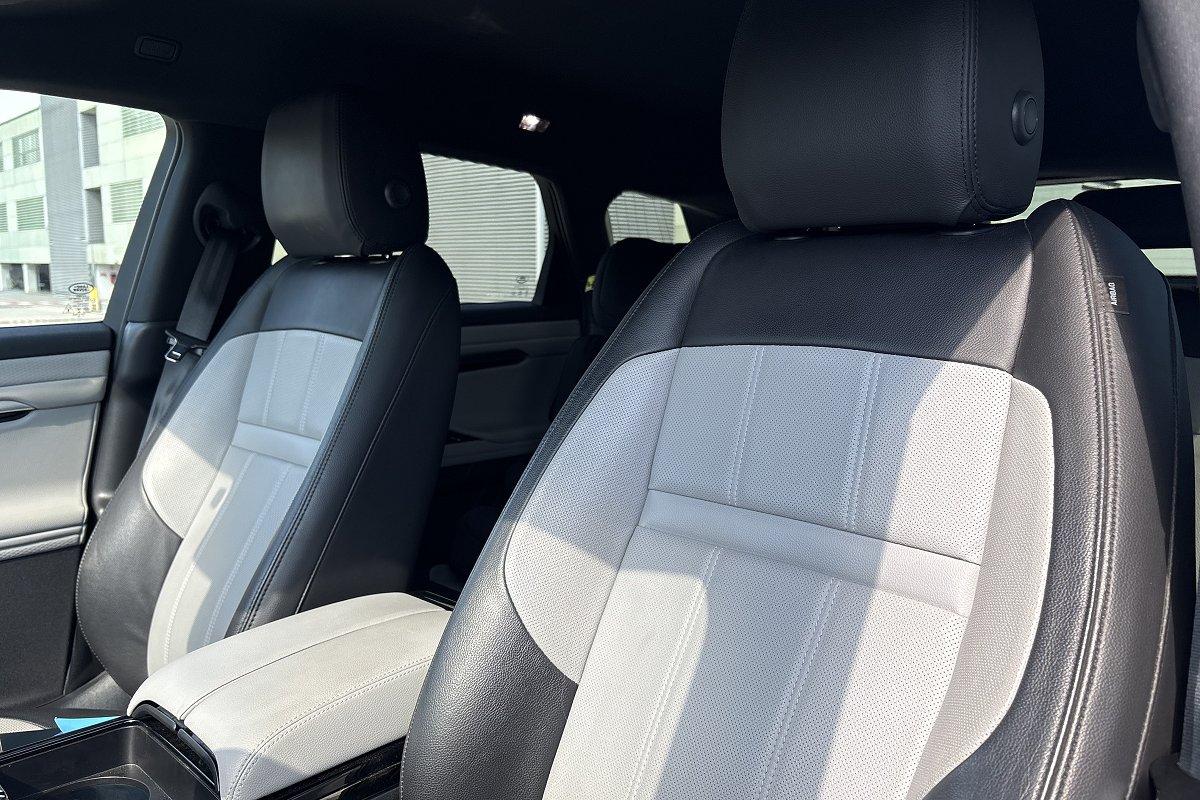 LAND ROVER Range Rover Evoque 1.5 I3 PHEV 300 CV AWD Auto R-Dynamic S