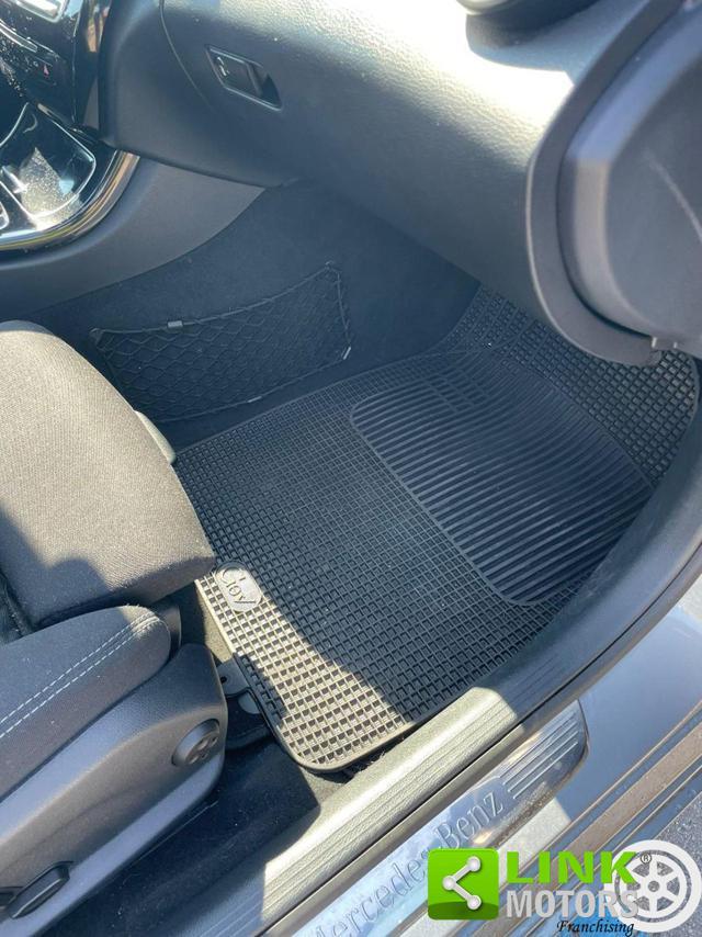 MERCEDES-BENZ C 200 d COMPRESA GARANZIA 12MESI