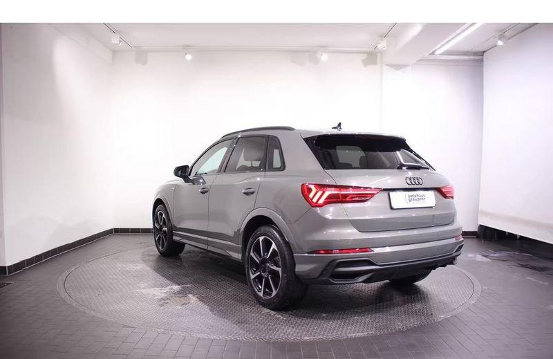 Audi Q3 35 TFSI S tronic S Line Edition 19" Black Pack Led