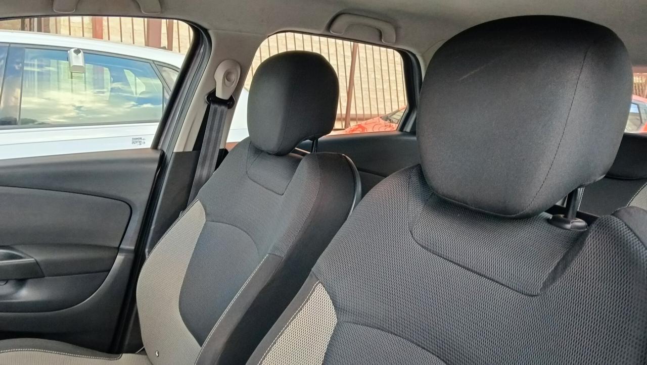 RENAULT CAPTUR 900 BENZ -PREZZO PROMO!