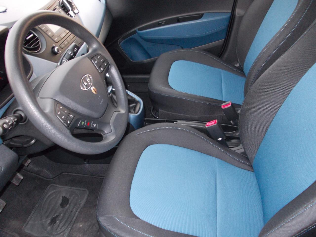 Hyundai i10 1.0 MPI Sound Edition KM 55658 si neopatentati