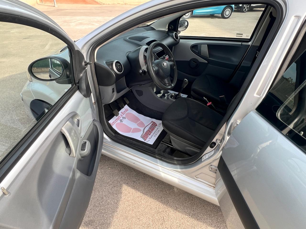 Toyota Aygo 1.0 Now 1PROPRIETARIO TAGLIANDATA