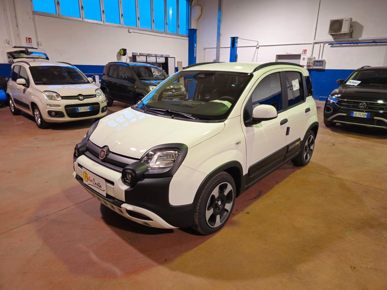 Fiat Panda Cross 1.0 FireFly S&S Hybrid SUPER PROMO