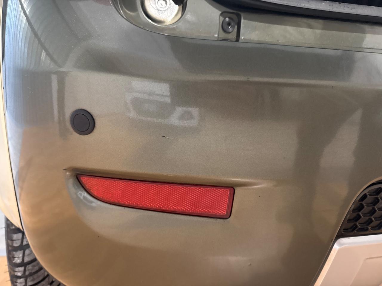 Fiat Panda Cross 4x4 con bloccaggio differenziale