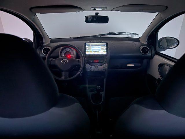 TOYOTA Aygo 1.0 12V VVT-i 5 porte Deep Ocean Connect