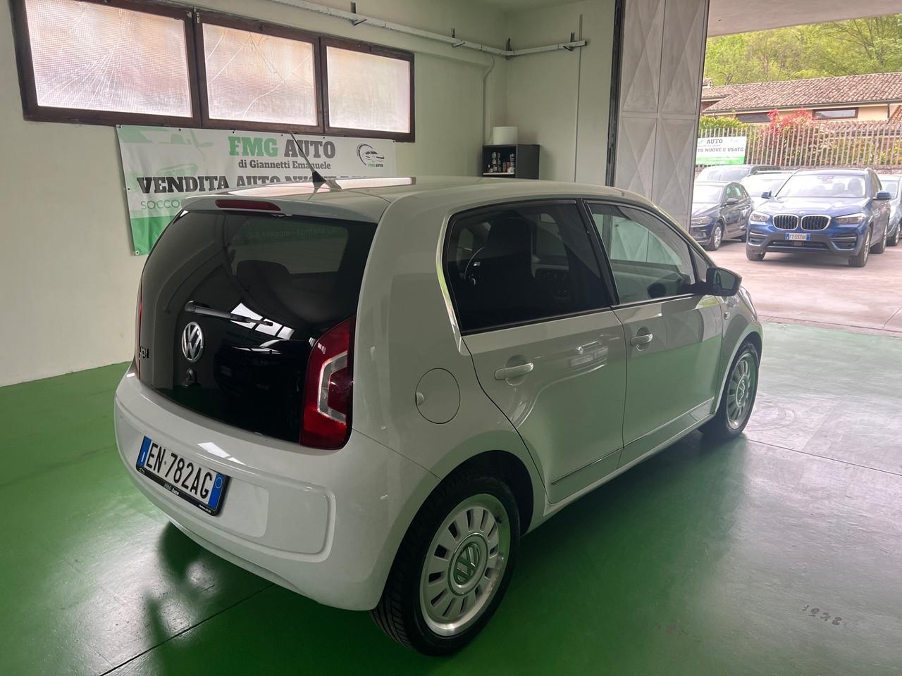 Volkswagen up! 1.0 75 CV 5p. high up!