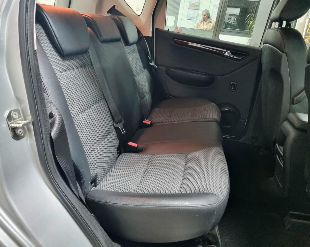 MERCEDES-BENZ A 160 BlueEFFICIENCY STYLE