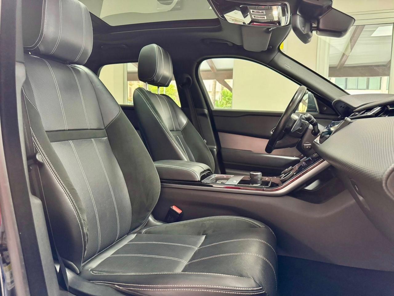 Land Rover Range Velar 2.0D I4 240 CV R-Dynamic S