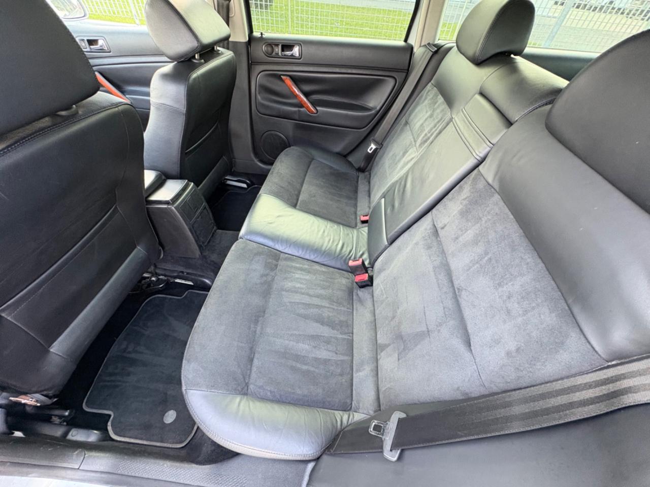 Volkswagen Passat 2.5 V6 TDI 4X4 2003