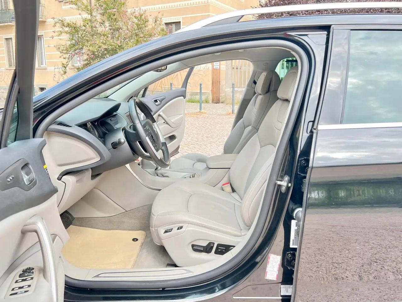 Citroen C5 Tourer 2.2 HDi 204cv aut Hydractive Executive