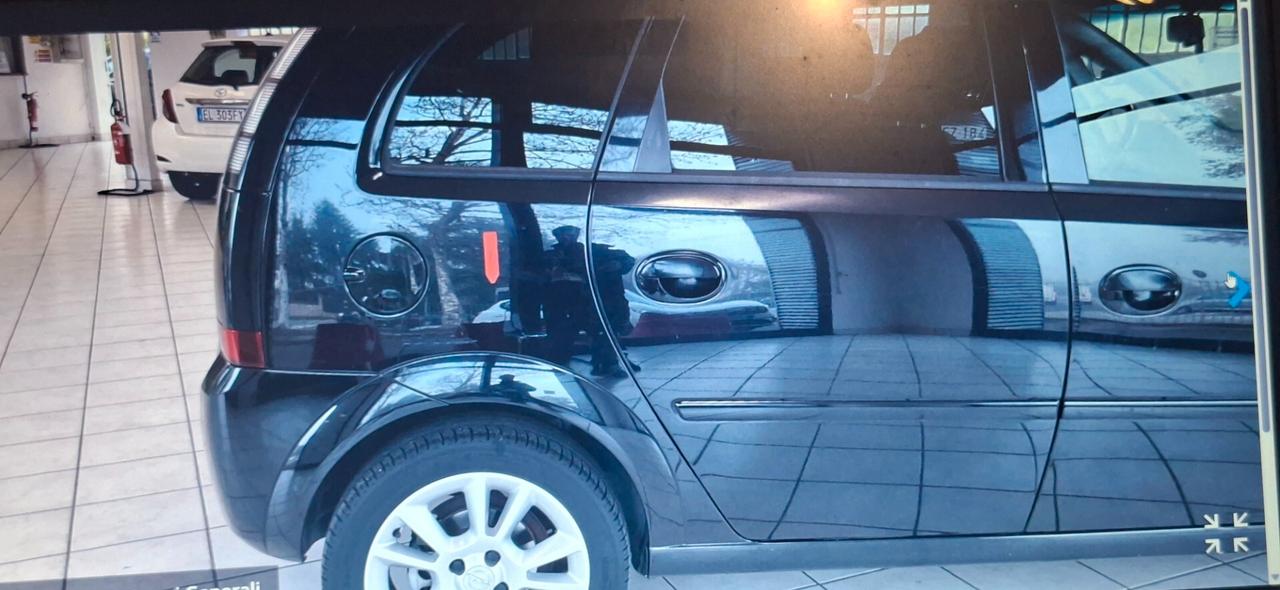 OPEL MERIVA 1.4 COSMO CON GPL DI SERIE