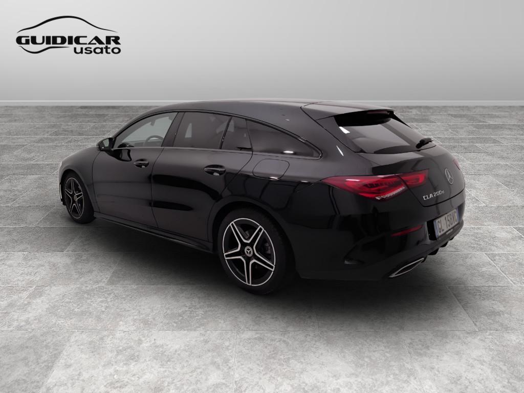 Mercedes-Benz CLA Sh.Brake - X118 - CLA Shooting Brake 200 d Premium auto
