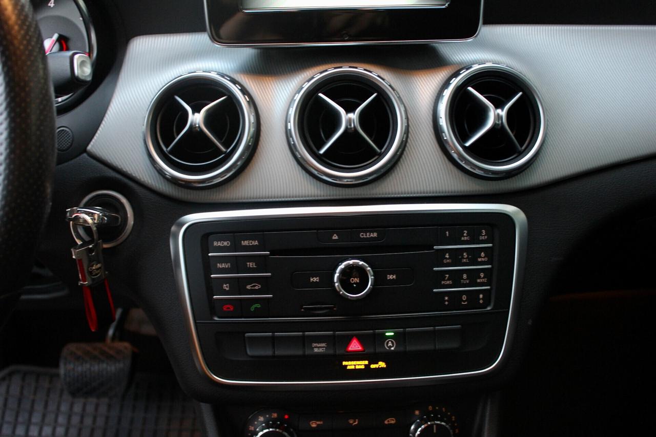 Mercedes-benz GLA 200 d Automatic Sport RETROCAMERA CRUISE CONTROL CLIMA AUTO