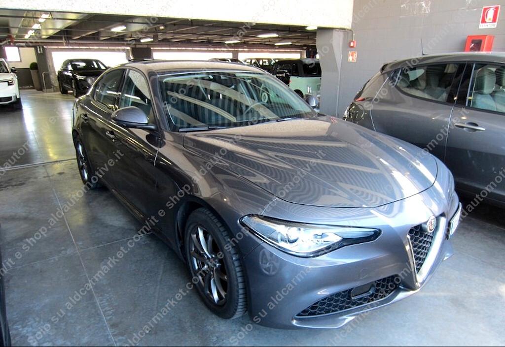 Alfa Romeo Giulia 2.2 Turbodiesel 190 CV AT8 Business Navi PREZZO REALE UNIPRO IVA DEDUCIBILE