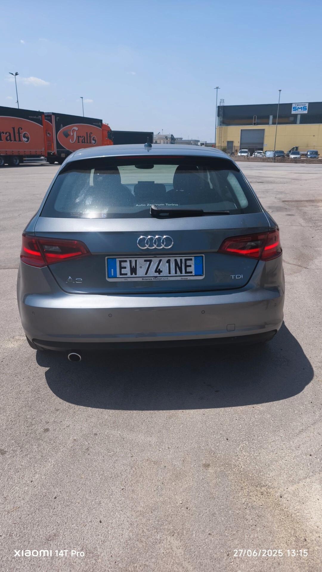 Audi A3 SPB 1.6 TDI 105CV S-TRONIC ATTRACTION 2014