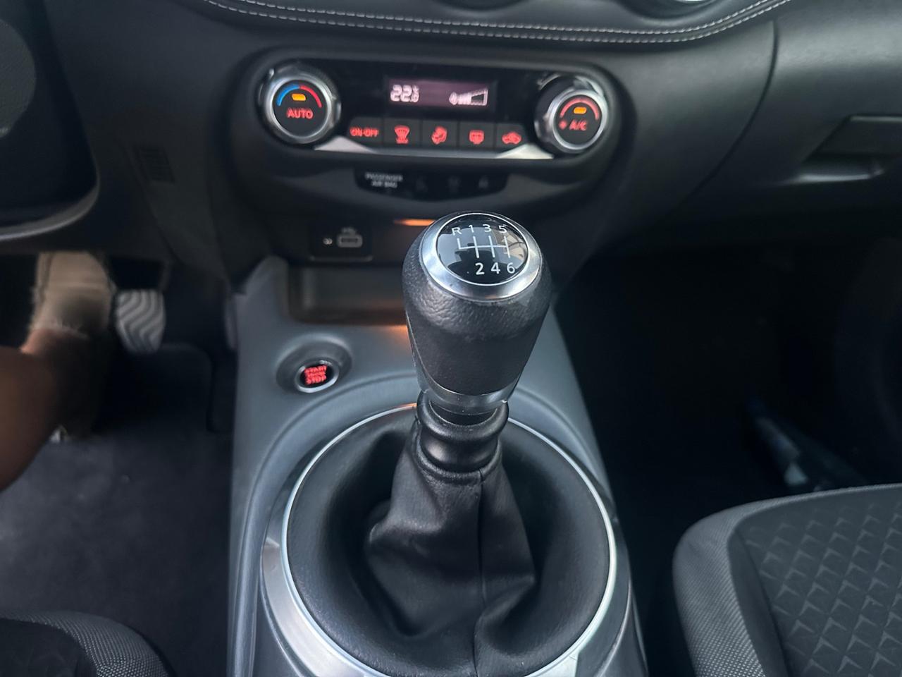 Nissan Juke 1.0 dig-t N-Connecta 114cv