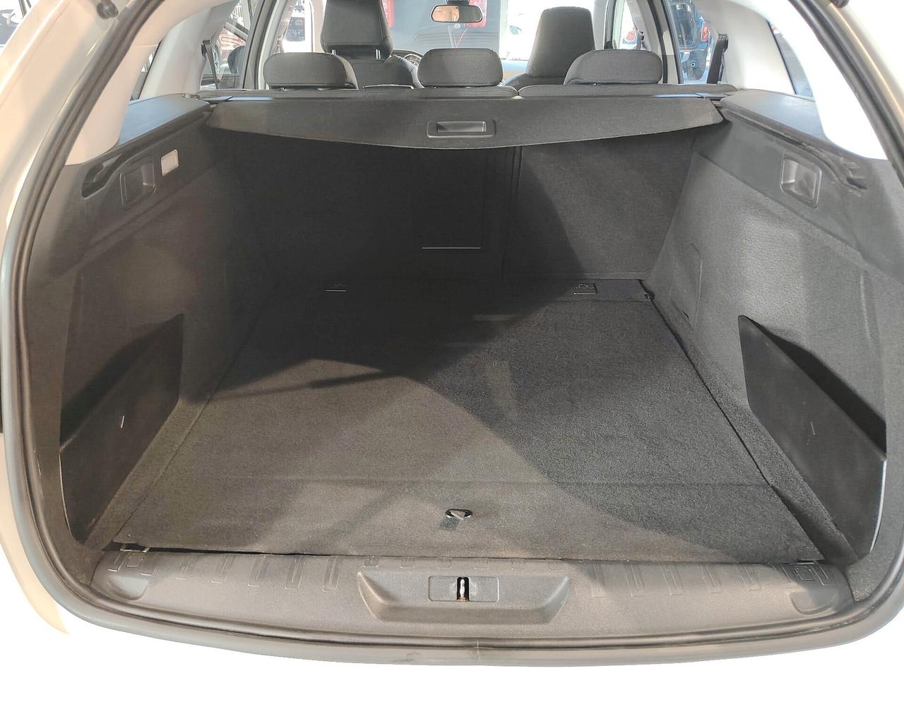 Peugeot 308 1.2 PureTech Turbo 130 S&S SW Allure