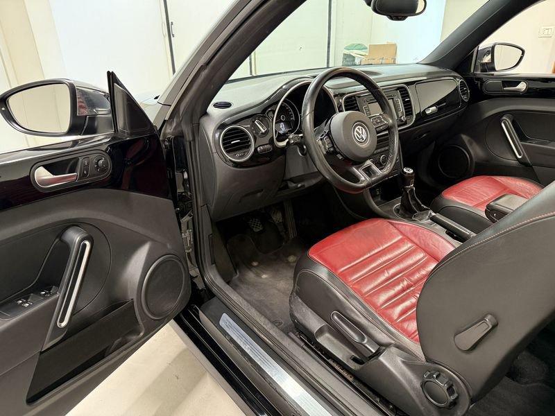 Volkswagen Maggiolino 1.6 TDI Design 50s