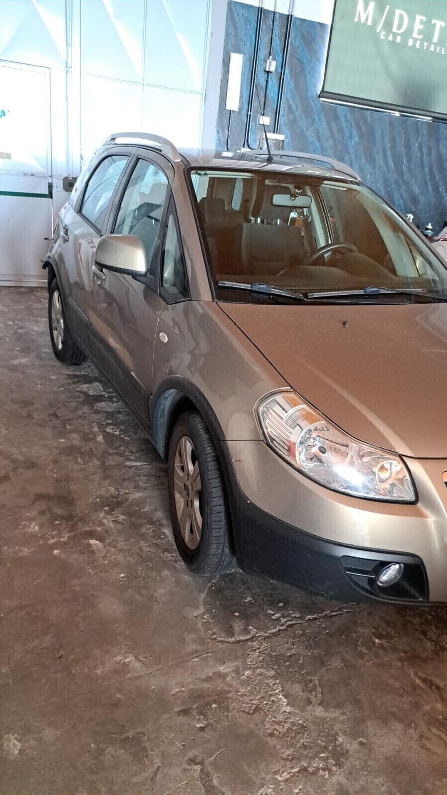FIAT SEDICI 4X4 EXPERIENCE 1.6 16V €3900