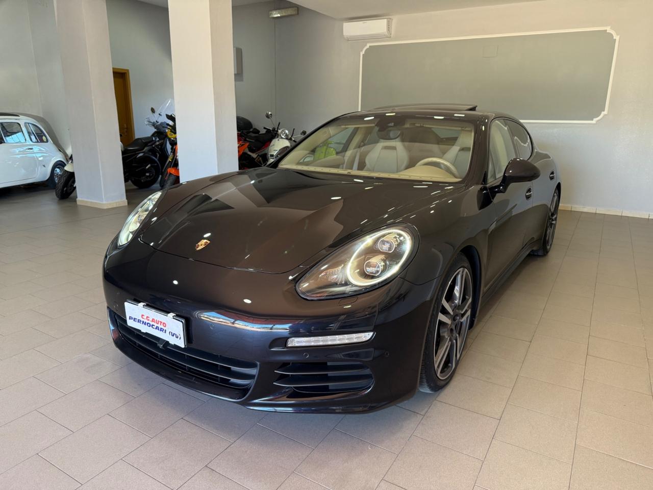 Porsche Panamera 3.0 Diesel 250cv