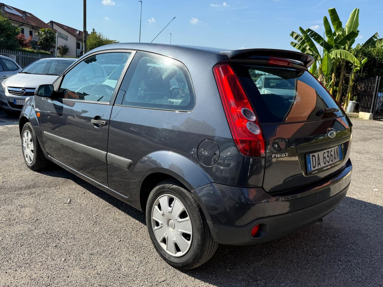 Ford Fiesta 1.2 16V 3p. Titanium