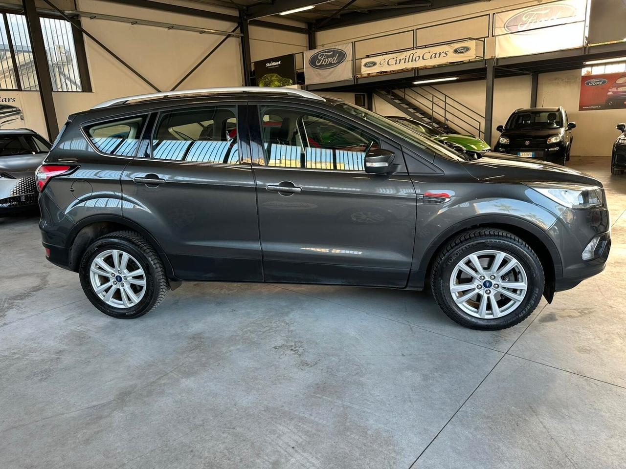 Ford Kuga 1.5 TDCI 120 CV S&S 2WD Titanium