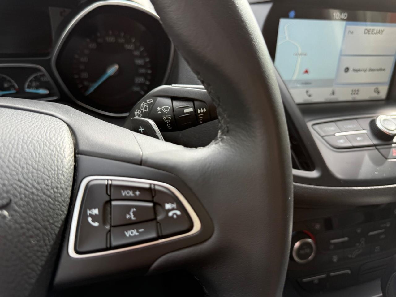 Ford Kuga 2.0 TDCI 120 CV S&S 2WD Powershift Titanium