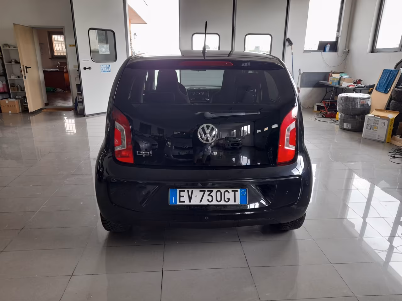 Volkswagen up! 1.0 75 CV 5p. high