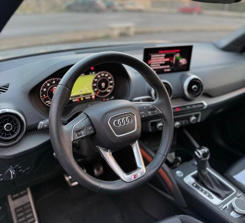 Audi Q2 S-Line Edition Identity Black ﻿﻿35 tfsi 1.5