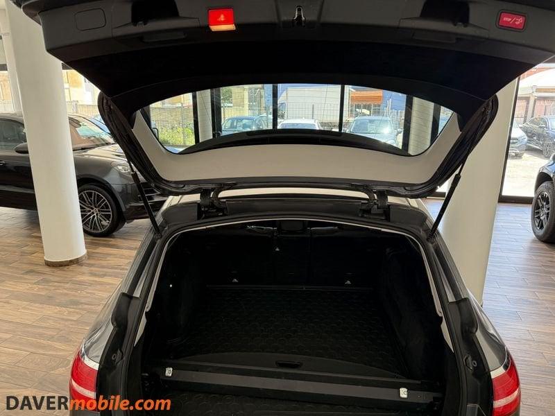 Mercedes-Benz Classe E E 220d S.W. 4Matic Auto Sport All-Terrain