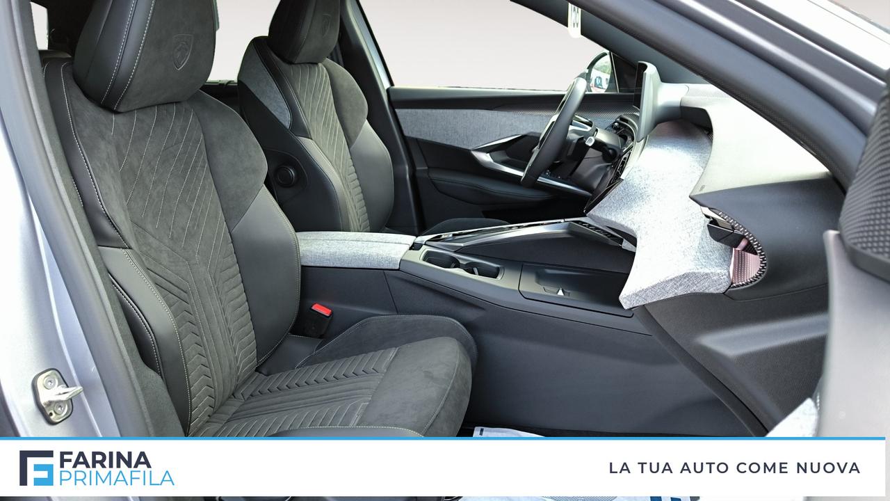 PEUGEOT Nuovo 5008 Hybrid 136 e-DCS6 GT