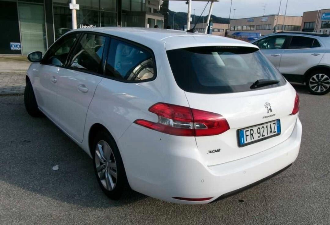 Peugeot 308 BlueHDi 120 S&S EAT6 Business