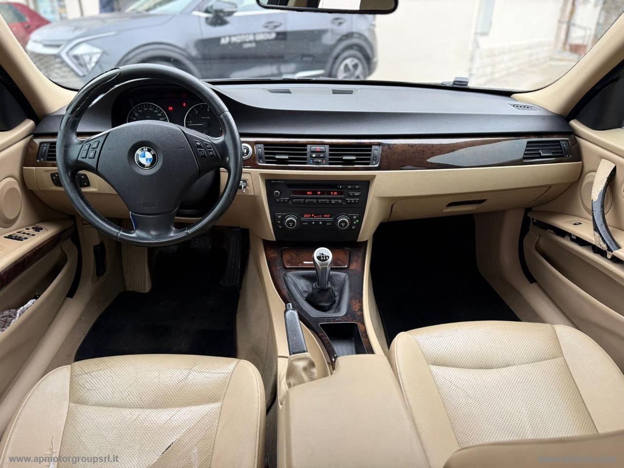 BMW 320d CAT Touring Futura