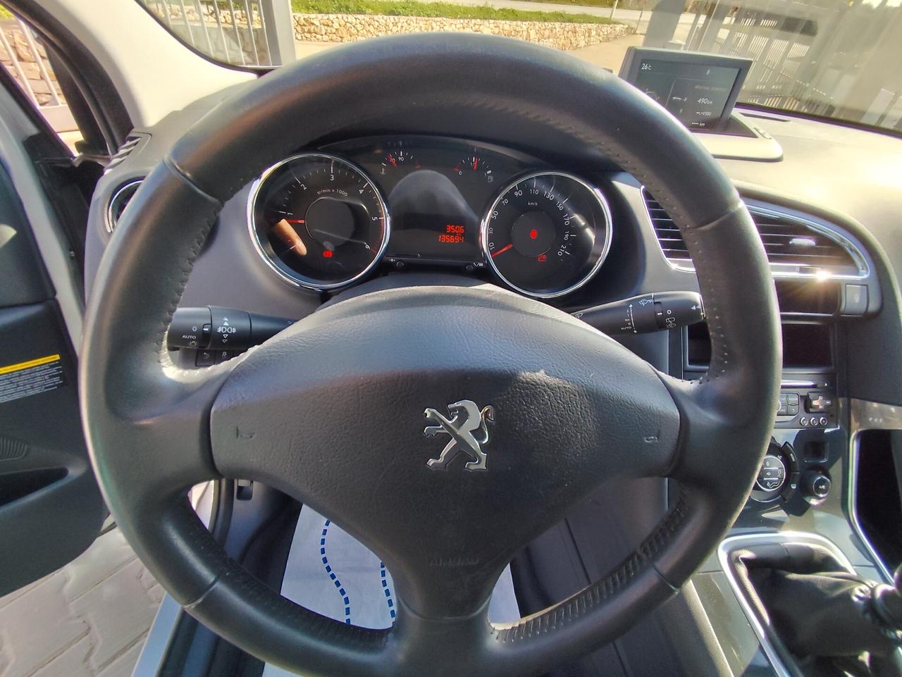 Peugeot 3008 BlueHDi 120 S&S Business