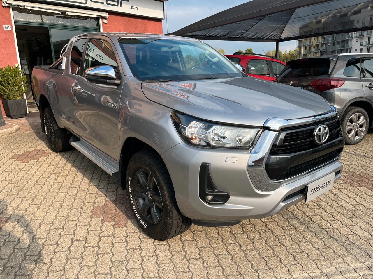 Toyota Hilux 2.4 D4D 4WD 2+2p cassone lungo - 35.000km
