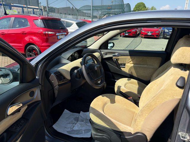 LANCIA Ypsilon Ypsilon II 1.4 16v Argento gpl automatica