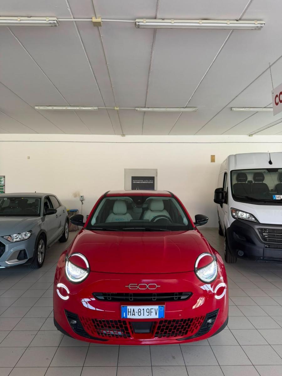 FIAT - 600 - Hybrid DCT MHEV La Prima II