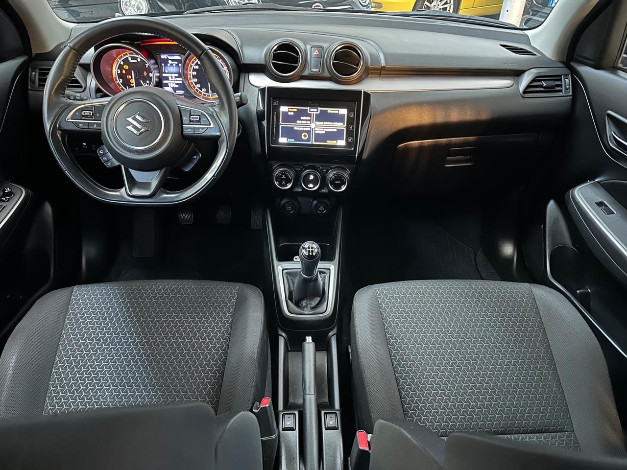 Suzuki Swift 1.2 Hybrid 4WD AllGrip Top