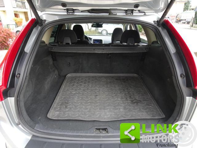 VOLVO XC60 D4 Geartronic Momentum