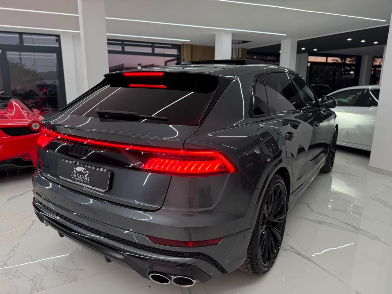 Audi Q8 SQ8 TFSI quattro tiptronic