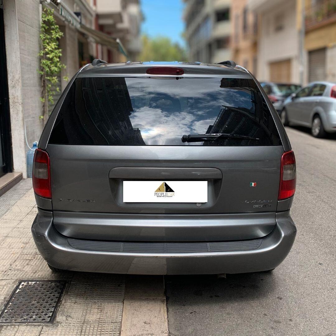 Chrysler Voyager 2.8 CRD cat LX **CAMBIO AUTOMATICO**