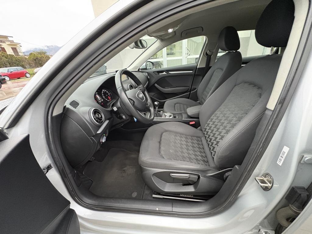 Audi A3 Sportback 1.6 TDI 105cv Ambiente