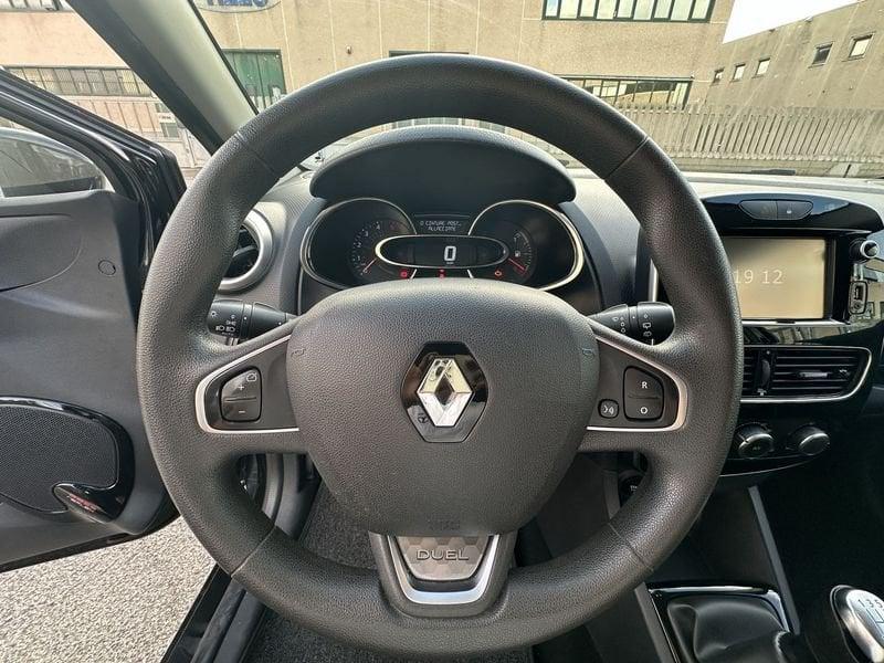 Renault Clio 1.5 DCI 75cv Moschino Intens